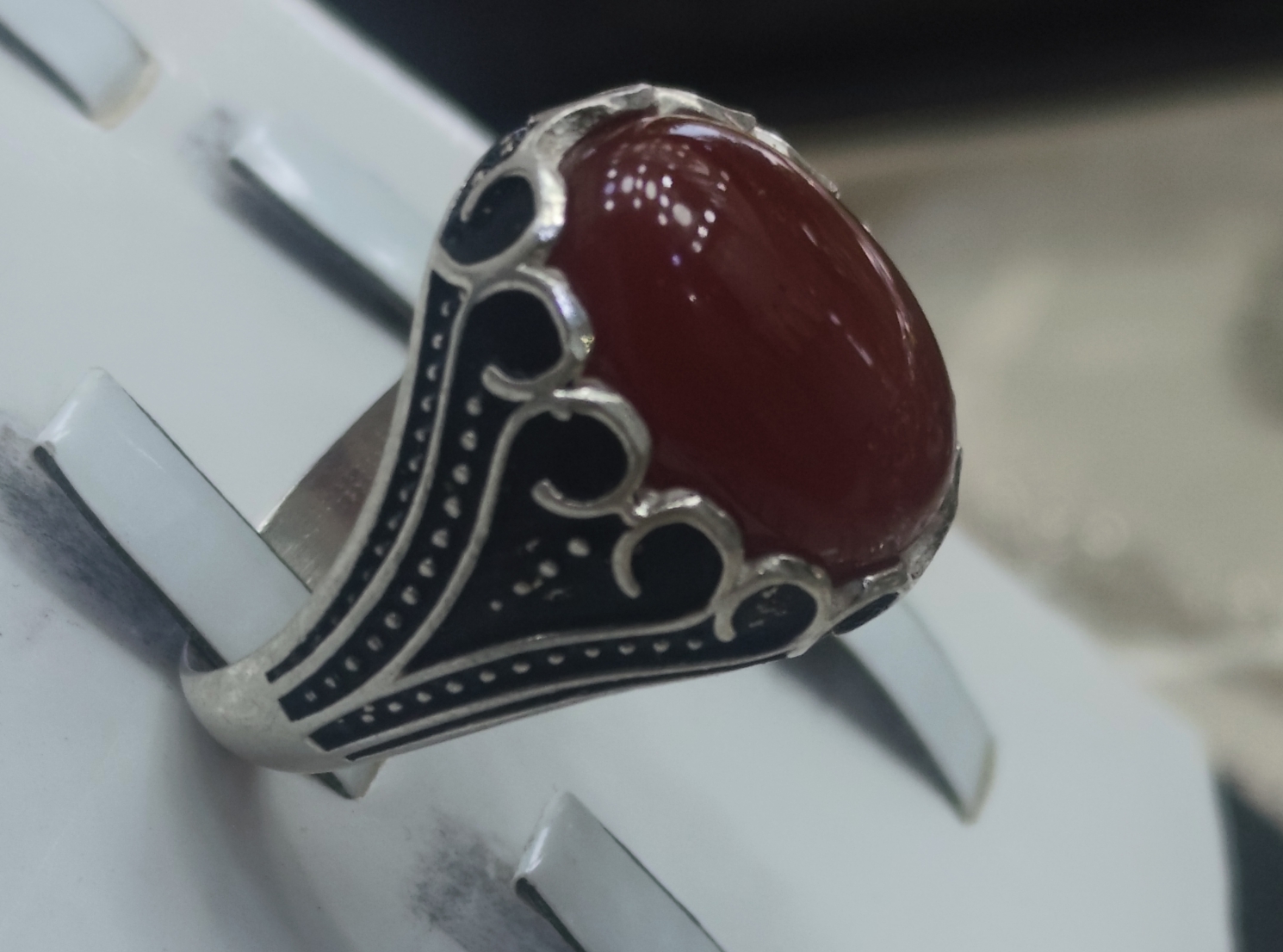 انگشتر مردانه عقیق سرخ